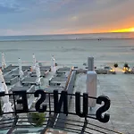 Les Terrasses Du Phare, Vue Et Acces Direct Plage, Garage, Acces Pmr Διαμέρισμα