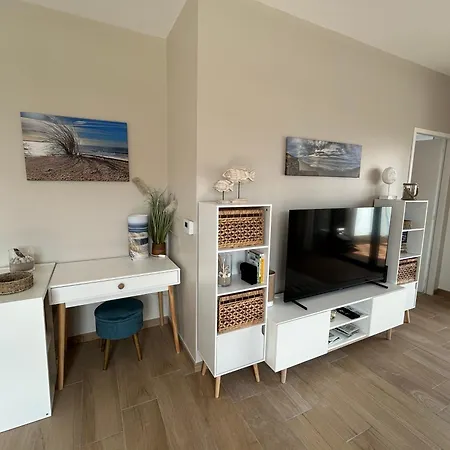 Apartment Les Terrasses Du Phare, Vue Et Acces Direct Plage, Garage, Acces Pmr
