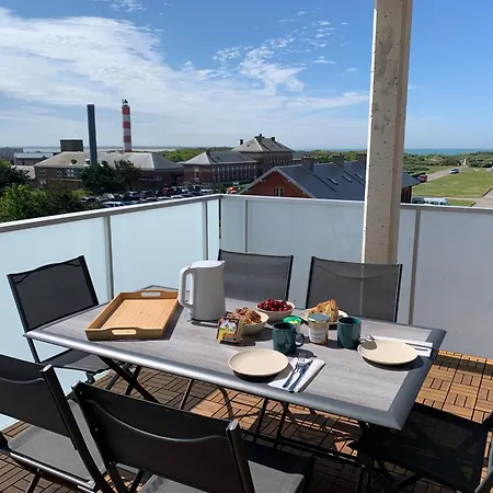 Apartment Les Terrasses Du Phare, Vue Et Acces Direct Plage, Garage, Acces Pmr Berck